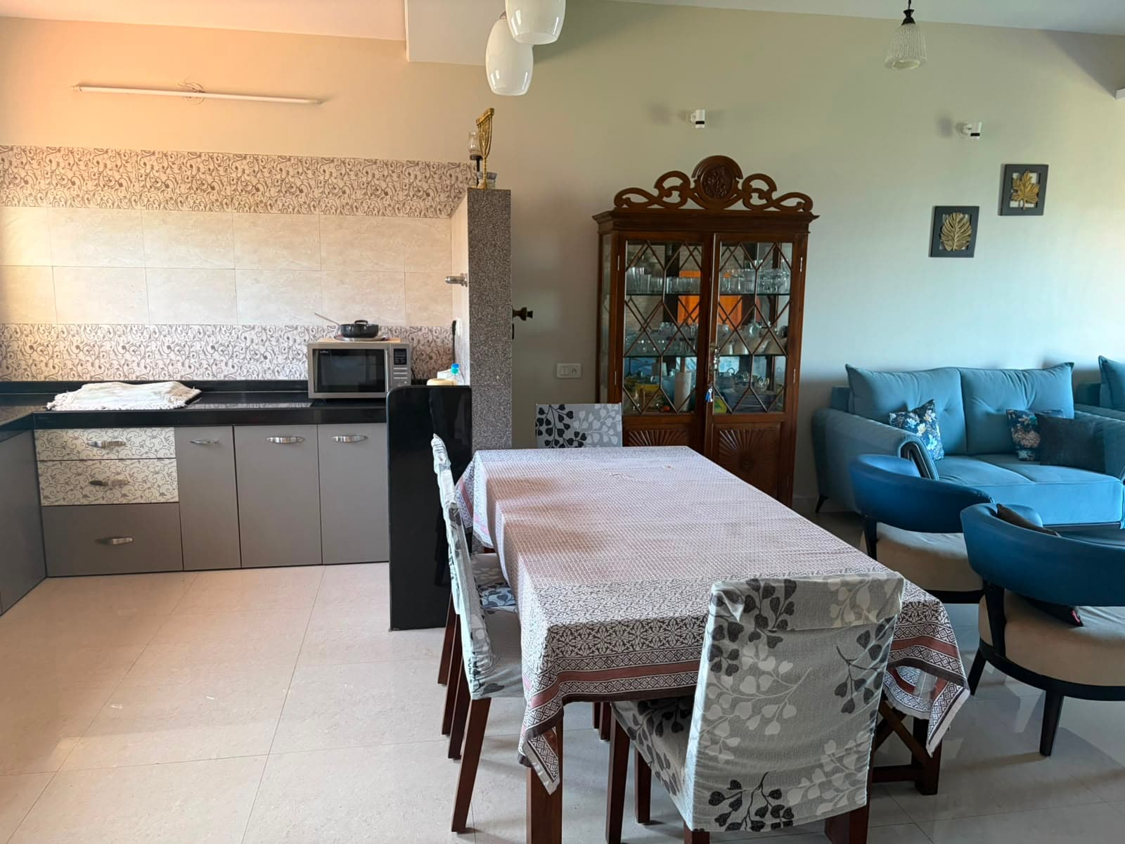 Kitchen and dining at Lighthouse Villa